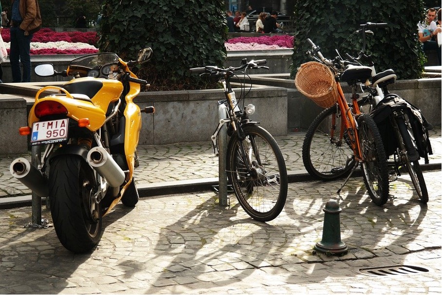 Alternative Bike & Bike 