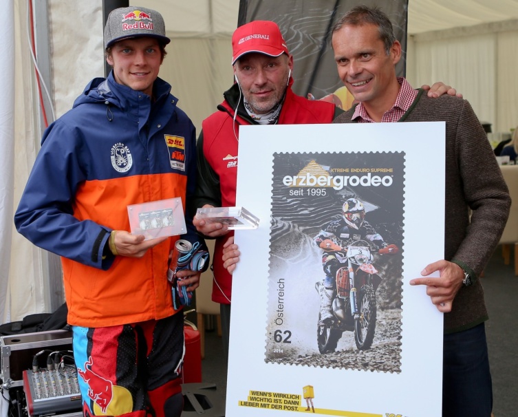 fototext from left to right: Jonny Walker, Karl Katoch, Ing. Jörg Pribil (Post AG) @GEPA