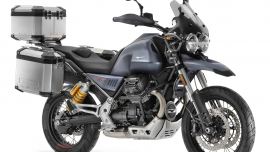 Moto Guzzi produziert seit 1921 authentische italienische Motorräder - hier eine Reiseenduro.