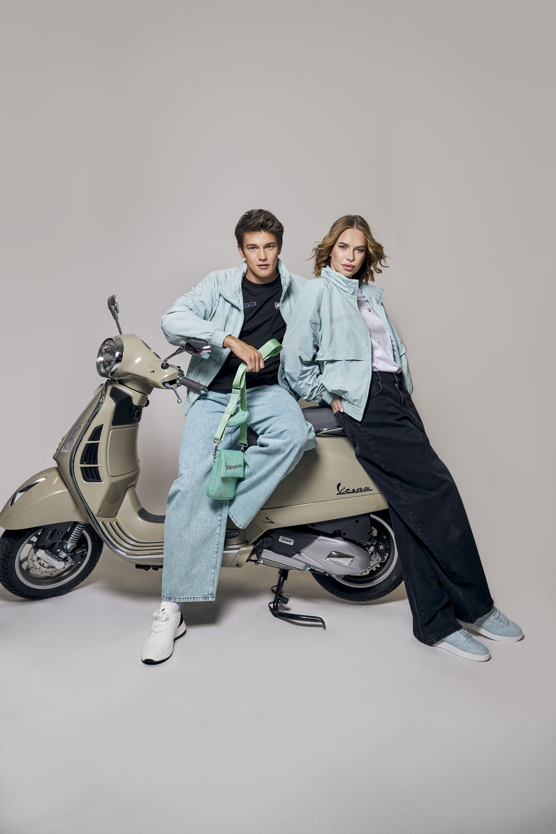 Vespa präsentiert Fashion-Collection für modebewusste Vespisti