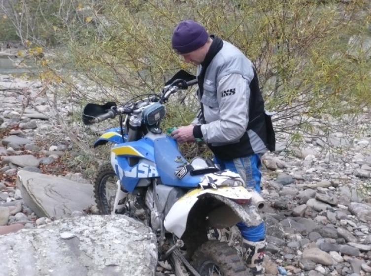 Sektionsweise benötigte man mehr Wasser als Benzin