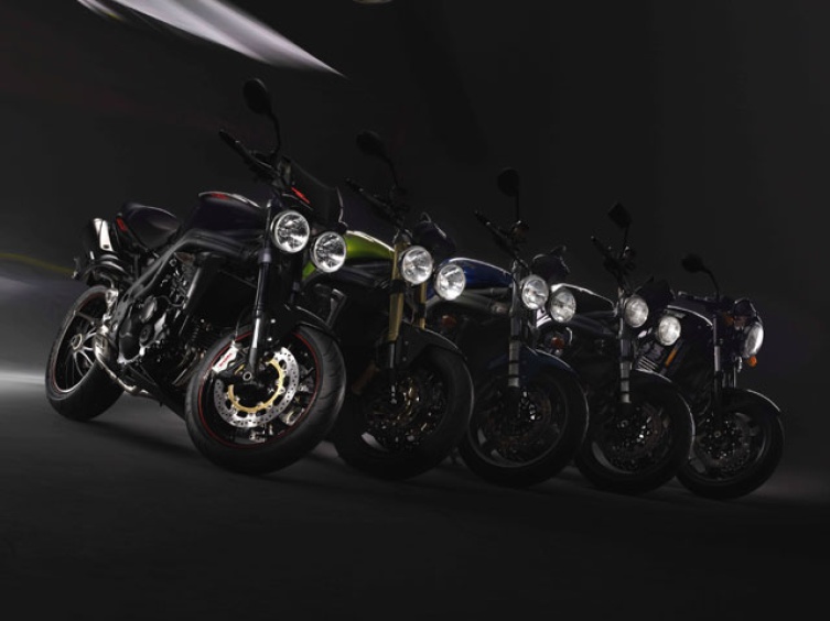 Speed Triple Line Up