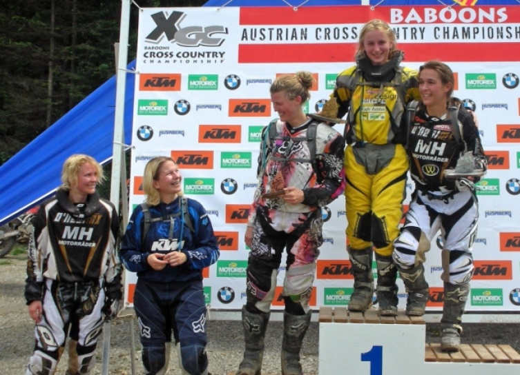 Offroadgirls vlnr: Tanja Simbürger, Viola Mader, Patricia Kafka, Christine Wiesner, Dani Pexa