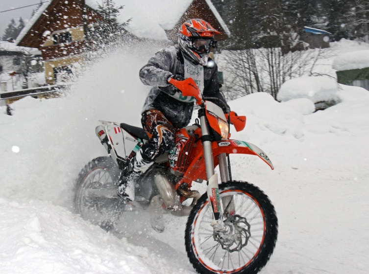 Driften im Schnee is besonders scheh