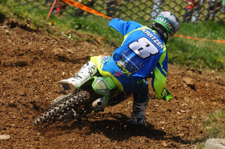 Kawasaki-Pilot Michael Kratzer holte in Sittendorf den MX 2 ÖM Tagessieg! (Foto: Heti/supercross.at)