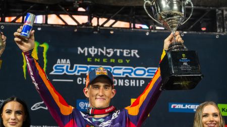 AMA Supercross Round2: Chase Sextons erster Sieg mit Red Bull KTM Factory Racing