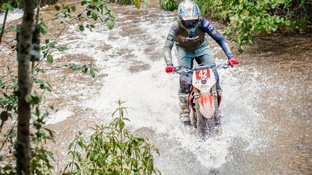 Eddie Karlssons siegt beim I'Do Hard Enduro in Estland