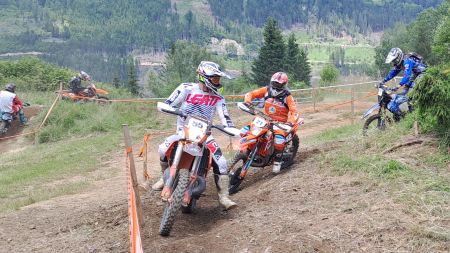 „Back to the Roots“: Am 13. und 14. Juli finden die Rennen zur Family Enduro Serie auf der legendären Buckelhube statt!