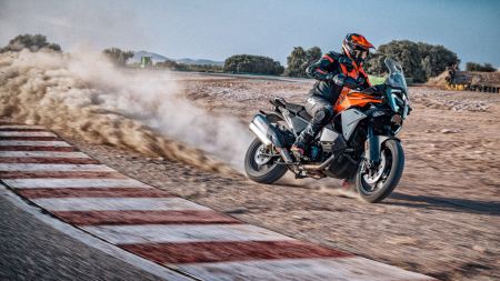 KTM: Die1390 Super Adventure S Evo 2025