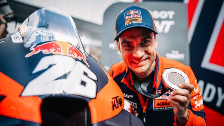 Das Red Bull KTM Factory Racing MotoGP Projekt wird bis 2025 auf die Expertise und Exzellenz der MotoGP Legende Dani Pedrosa zählen. 