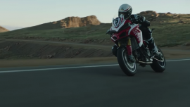 Ducati´s Carlin Dunn gewinnt Pikes Peak