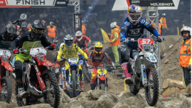 Die FIM SuperEnduro Weltmeisterschaft kam zur 5. Runde nach Budapest, Ungarn, und brachte eine der anspruchsvollsten und unberechenbarsten Strecken der Saison.