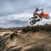  KTM 125 ENDURO R und KTM 390 ENDURO R