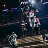 Billy Bolt gewinnt die SuperEnduro-Weltmeisterschaft 2025