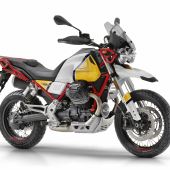 Die Kultmarke Moto Guzzi schickt die brandneue V85 TT in Produktion während der neuste Piaggio MP3 mit einem leistungsstarken 300 High-Performance-Engine Motor überzeugt. 