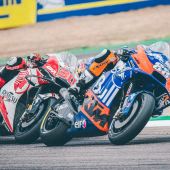 Miguel Oliveira, Red Bull KTM Tech3, brachte seine Red Bull KTM RC16 nach 23 intensiven Runden heute auf den 13. Platz.