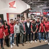 Nach der offiziellen Präsentation der Honda- und HRC-Werksteams für die Saison 2020 mit der Anwesenheit der Monster Energy Honda-Teammitglieder Kevin Benavides und Ricky Brabec fand das Duo Zeit, an der EICMA, der weltweit größten Motorradmesse, teilzunehmen.