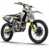 Husqvarna Motorcycles freut sich, die MY20 FC 450 ROCKSTAR EDITION vorzustellen - die neueste Version der wettbewerbsorientierten Maschine, die zahlreiche wichtige Upgrades gegenüber der Standard FC 450 bietet.