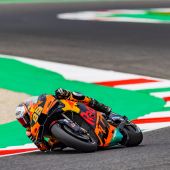 KTM setzt beim Gran Premio Oakley D'Italia und dem ersten von vier MotoGP-Läufen in den nächsten fünf Wochen auf zwei RC16 in den ersten drei Reihen der Startaufstellung. 