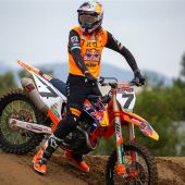 Das Red Bull KTM Factory Racing Team freut sich, die Verpflichtung des Publikumslieblings Aaron Plessinger für die KTM 450 SX-F FACTORY EDITION in der AMA Supercross und Pro Motocross Meisterschaft bekannt zu geben.