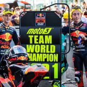 Red Bull KTM Ajo feierte einen doppelten Podiumsplatz in der Moto3 dank Jaume Masia und Pedro Acosta.