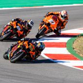 Brad Binder von Red Bull KTM Factory Racing machte fast zehn Positionen gut, um beim Grande Prémio Brembo do Algarve auf dem Algarve International Circuit in Portugal in die Top Ten der MotoGP-Klasse zu fahren.