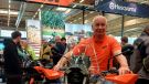 Christian Windhager von KTM Braumandl erzählt uns über sein Messehighlight und echt gute Gründe, sich für eine KTM zu entscheiden.